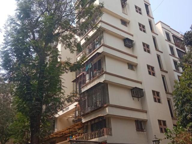 Rental | 2 BHK 700 Sq.Ft. Apartment in Radha Vilas Apartment