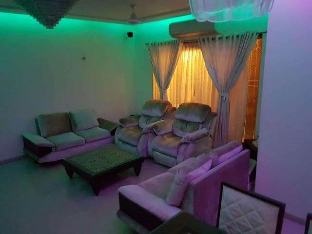 Rental | 2 BHK 700 Sq.Ft. Apartment in Raunak Paradise