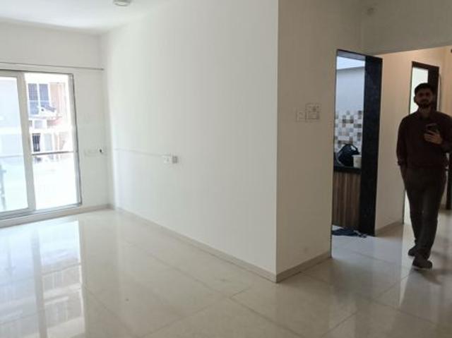 Rental | 2 BHK 700 Sq.Ft. Apartment in Sahajanand Arista