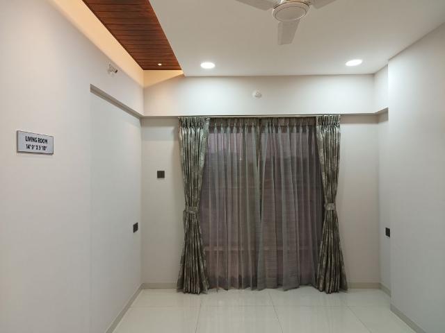 Rental | 2 BHK + 703 Sq.Ft. Apartment in Pristine Greens
