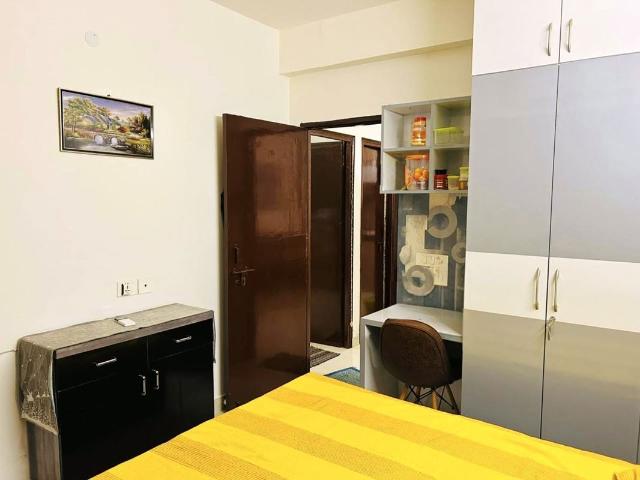 Rental | 2 BHK 703 Sq.Ft. Apartment in Signature Global Orchard Avenue