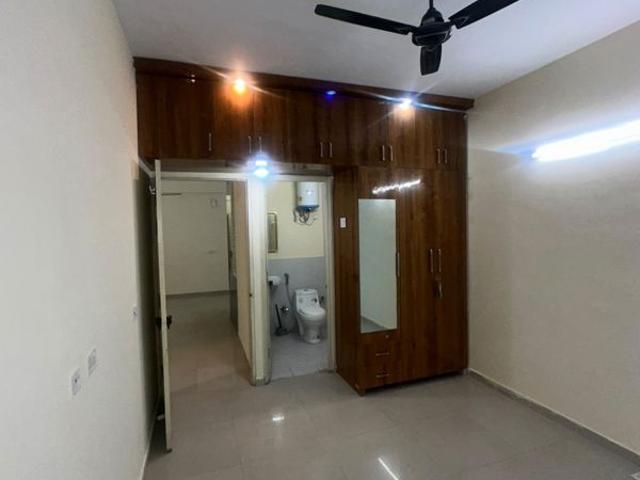 Rental | 2 BHK 710 Sq.Ft. Apartment in Pyramid Urban Homes 3