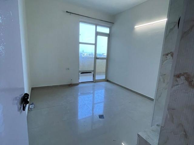 Rental | 2 BHK 710 Sq.Ft. Apartment in Pyramid Urban Homes 3