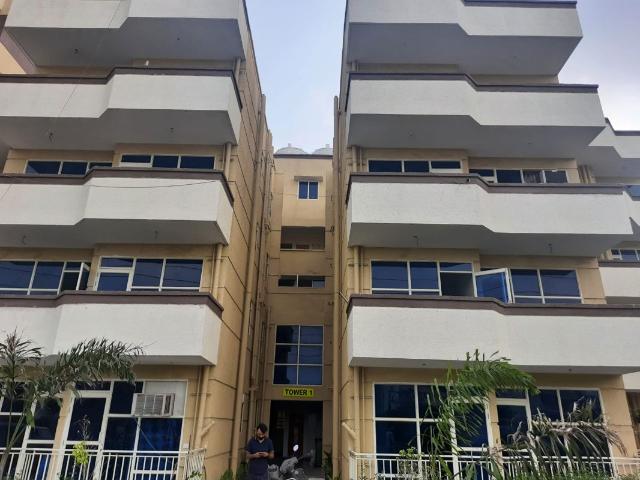 Rental | 2 BHK 710 Sq.Ft. Apartment in Pyramid Urban Homes 3