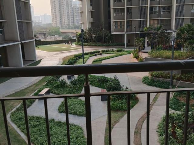Rental | 2 BHK + 711 Sq.Ft. Apartment in Kalpataru Paramount