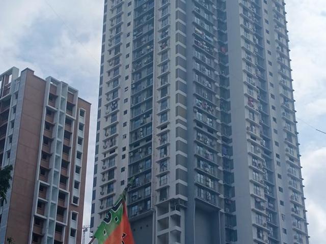 Rental | 2 BHK 728 Sq.Ft. Apartment in Rustomjee Summit