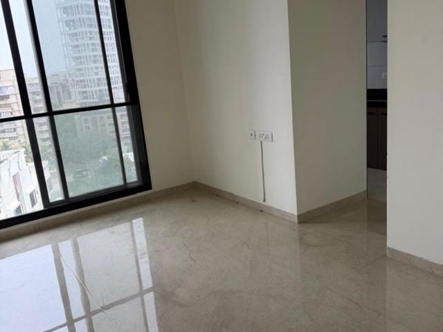 Rental | 2 BHK 720 Sq.Ft. Apartment in Bandra West