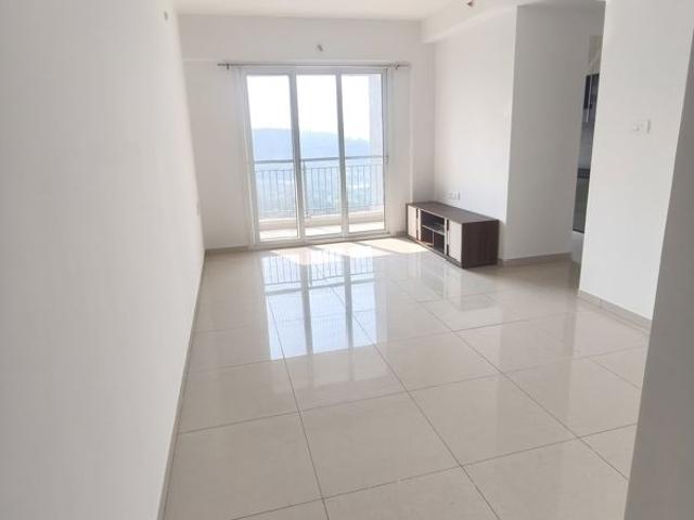 Rental | 2 BHK + 720 Sq.Ft. Apartment in Godrej Emerald