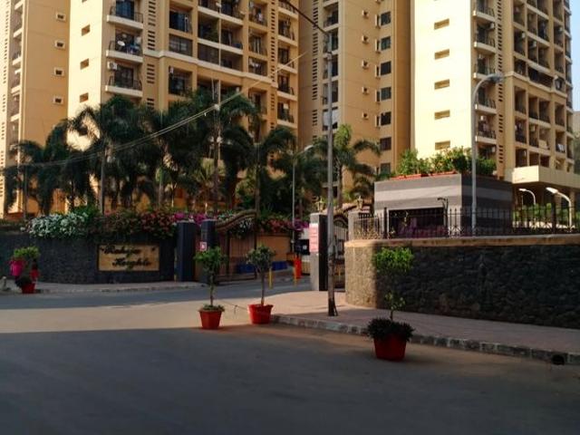 Rental | 2 BHK + 735 Sq.Ft. Apartment in K Raheja Heights