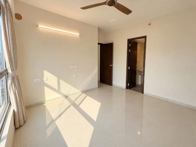 Rental | 2 BHK 736 Sq.Ft. Apartment in Tata Serein