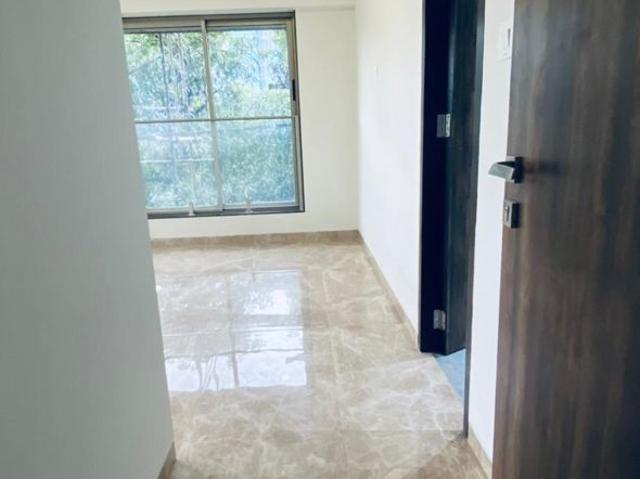 Rental | 2 BHK + 733 Sq.Ft. Apartment in Hubtown Seasons