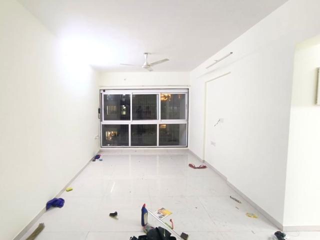 Rental | 2 BHK 745 Sq.Ft. Apartment in Godrej Central