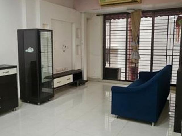 Rental | 2 BHK 740 Sq.Ft. Apartment in Hari Niwas Chembur