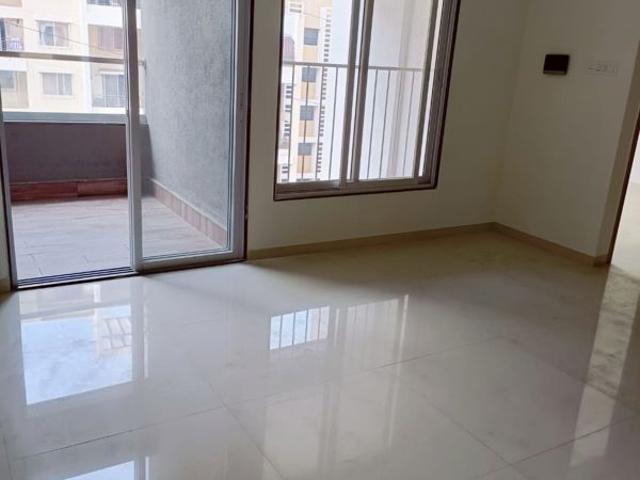 Rental | 2 BHK 750 Sq.Ft. Apartment in 173 West Oaks