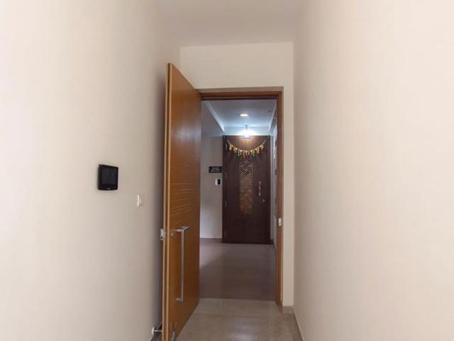 Rental | 2 BHK + 750 Sq.Ft. Apartment in Tata Serein