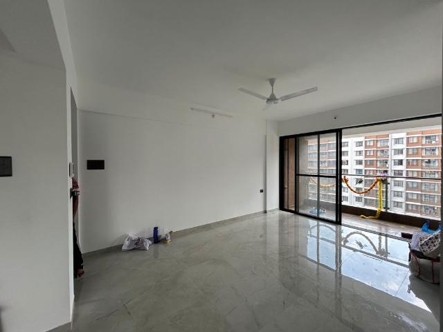 Rental | 2 BHK 750 Sq.Ft. Apartment in Unique Youtopia