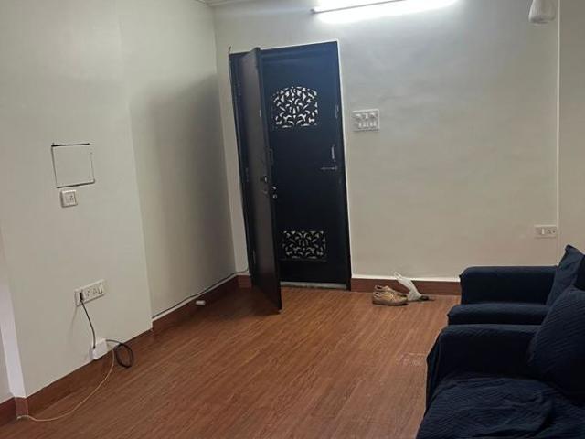 Rental | 2 BHK 750 Sq.Ft. Apartment in Andheri West