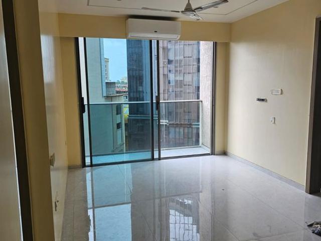 Rental | 2 BHK 750 Sq.Ft. Apartment in Chembur