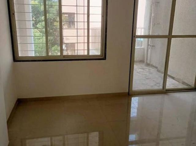 Rental | 2 BHK 750 Sq.Ft. Apartment in Dolphin Palms