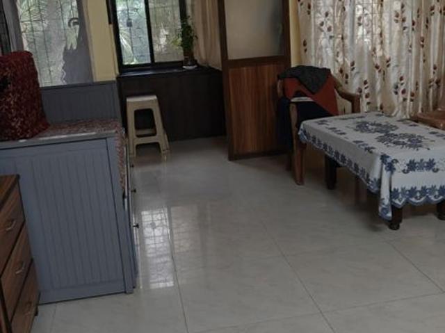Rental | 2 BHK 750 Sq.Ft. Apartment in Express Apartment