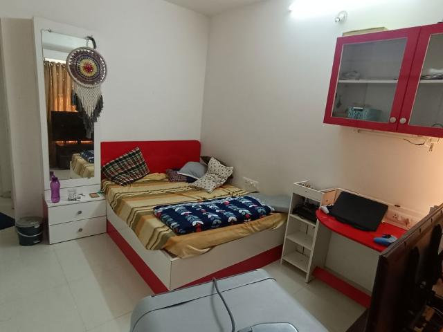Rental | 2 BHK 750 Sq.Ft. Apartment in Godrej Hillside