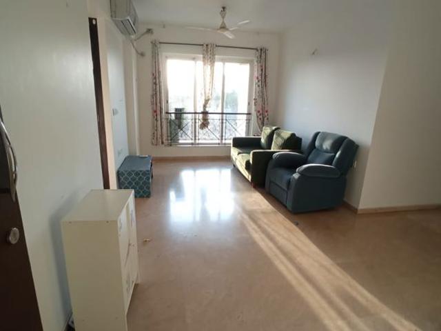 Rental | 2 BHK 750 Sq.Ft. Apartment in Hiranandani Maitri Park