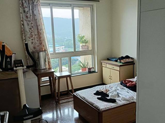 Rental | 2 BHK 750 Sq.Ft. Apartment in Hiranandani Meadows