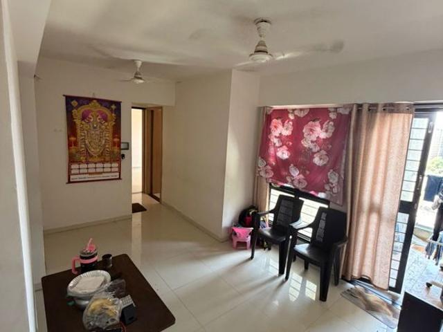 Rental | 2 BHK 750 Sq.Ft. Apartment in Kohinoor Sapphire 3