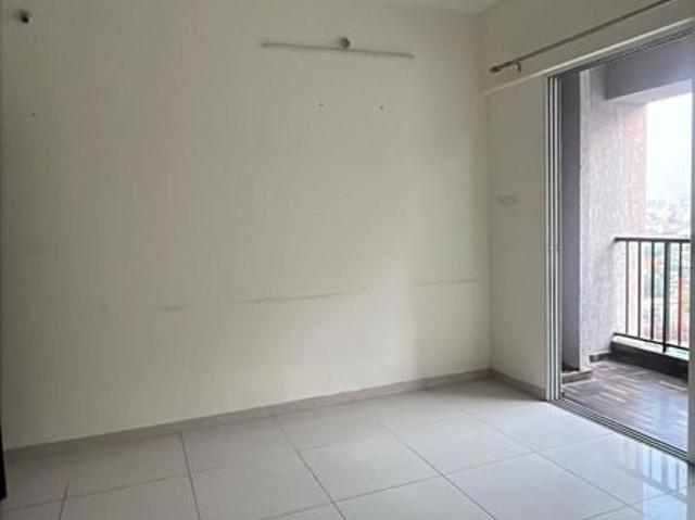 Rental | 2 BHK 750 Sq.Ft. Apartment in Kolte Patil R10