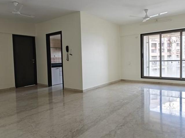 Rental | 2 BHK 750 Sq.Ft. Apartment in Lashkaria Empress