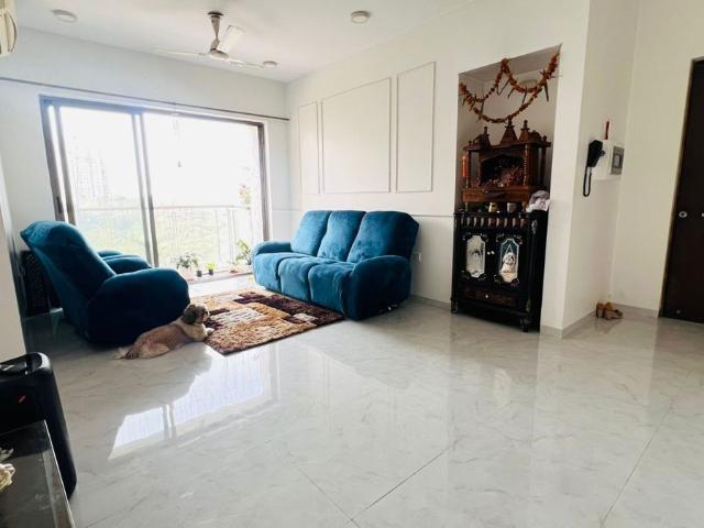Rental | 2 BHK + 750 Sq.Ft. Apartment in Lodha Luxuria