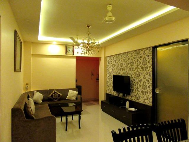 Rental | 2 BHK 750 Sq.Ft. Apartment in Minoo Minar