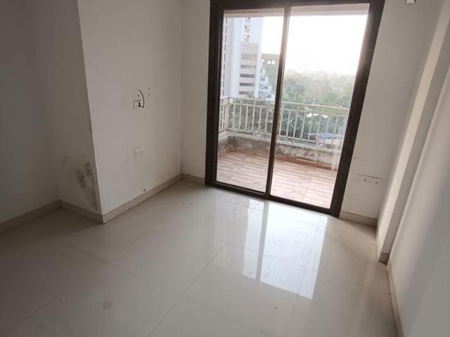 Rental | 2 BHK 750 Sq.Ft. Apartment in P J Palm Prism