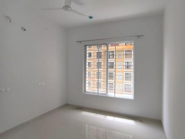Rental | 2 BHK 750 Sq.Ft. Apartment in Park Street