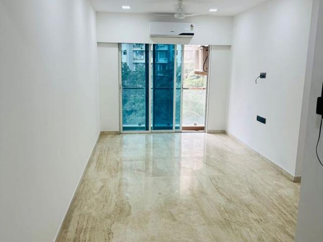 Rental | 2 BHK 750 Sq.Ft. Apartment in Rite Skyluxe