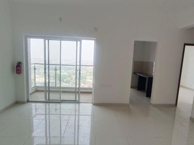 Rental | 2 BHK 750 Sq.Ft. Apartment in Runwal The Central Park