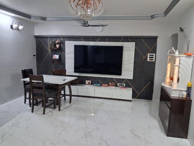 Rental | 2 BHK 750 Sq.Ft. Apartment in Sindhi Society