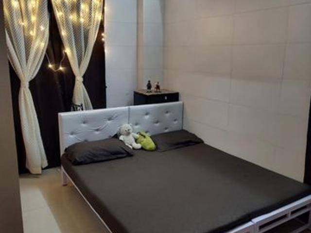 Rental | 2 BHK + 750 Sq.Ft. Apartment in Suhas CHS Vile Parle