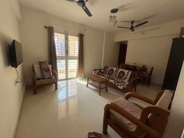 Rental | 2 BHK 752 Sq.Ft. Apartment in Kohinoor Zen Estate
