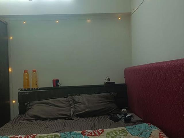 Rental | 2 BHK + 765 Sq.Ft. Apartment in Royal Palms Garden View