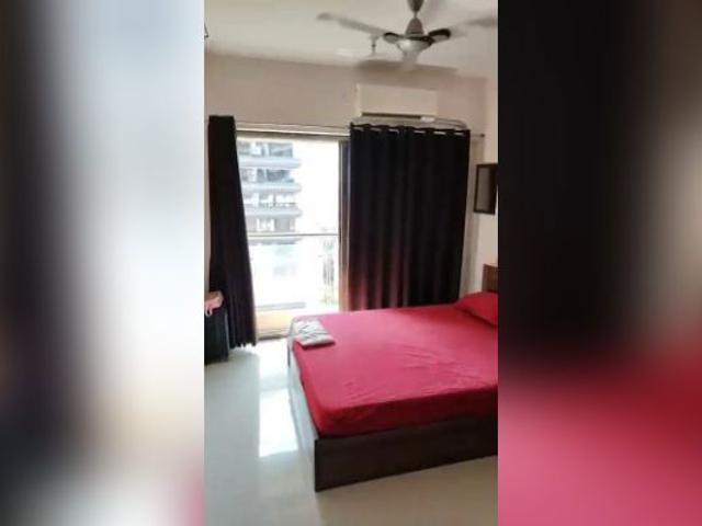 Rental | 2 BHK 774 Sq.Ft. Apartment in Cosmopolis Tower