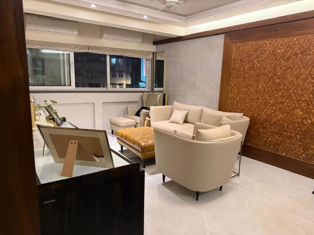 Rental | 2 BHK + 779 Sq.Ft. Apartment in Omkar Meridia