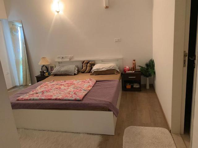 Rental | 2 BHK + 779 Sq.Ft. Apartment in Omkar Meridia