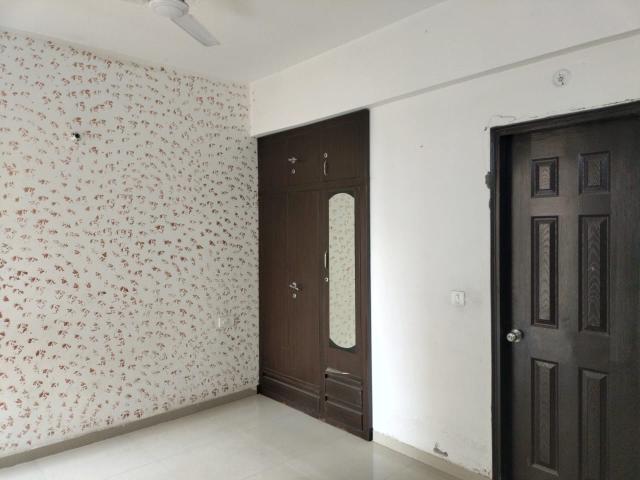 Rental | 2 BHK 770 Sq.Ft. Apartment in Prateek Grand City