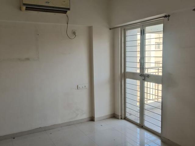 Rental | 2 BHK 780 Sq.Ft. Apartment in Vinode Insignia