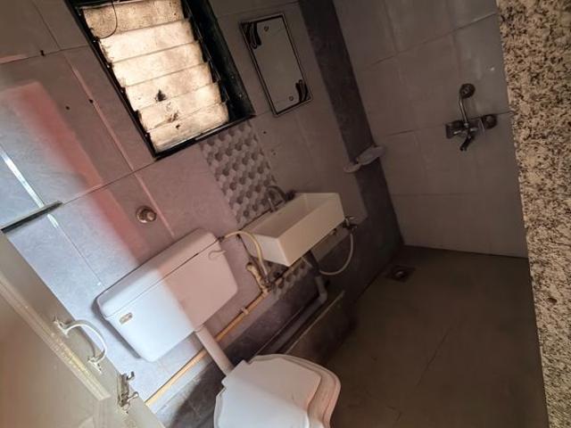 Rental | 2 BHK 780 Sq.Ft. Apartment in Gajra Vignahar Heights