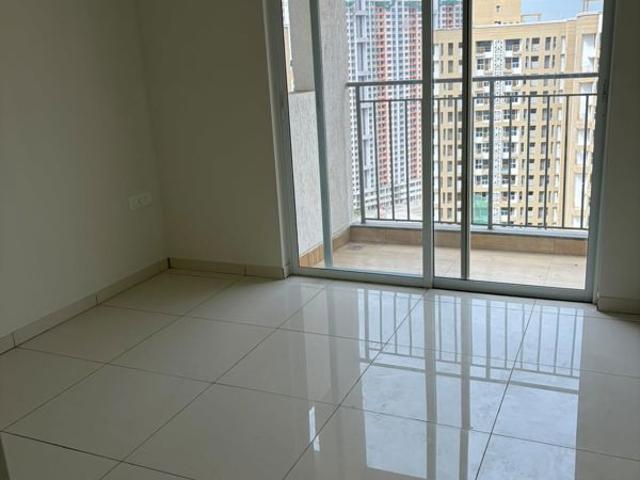 Rental | 2 BHK + 780 Sq.Ft. Apartment in Godrej Park Ridge