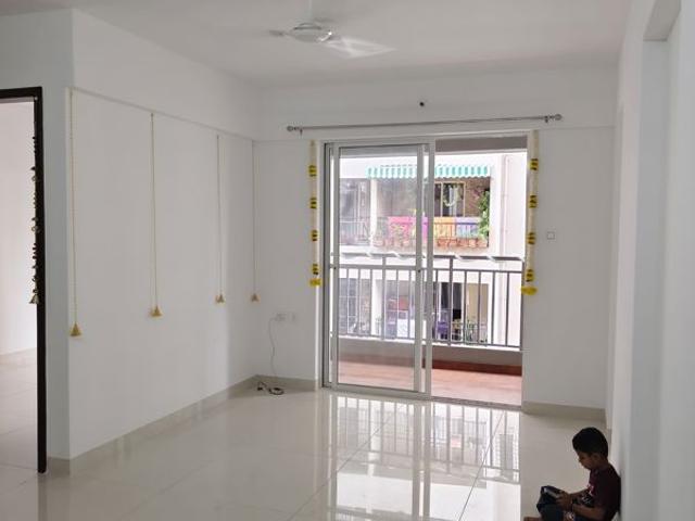 Rental | 2 BHK 780 Sq.Ft. Apartment in Prakriti Surbhi Samrudhi