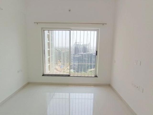 Rental | 2 BHK 780 Sq.Ft. Apartment in Runwal The Central Park