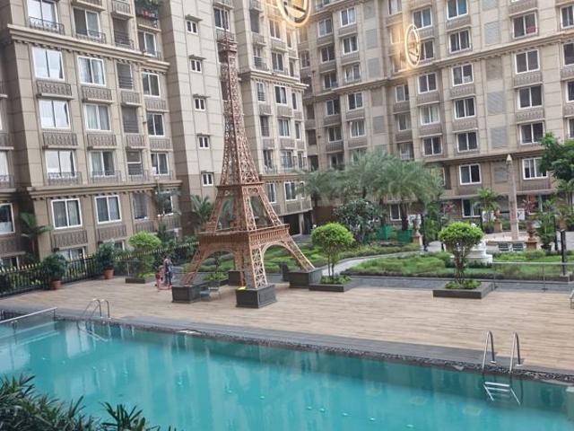 Rental | 2 BHK + 795 Sq.Ft. Apartment in Kanakia Paris
